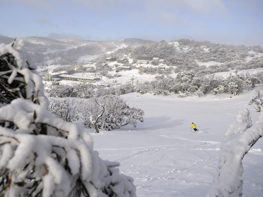 Perisher Manor Hotel Perisher Valley Exterior photo