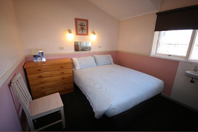 Perisher Manor Hotel Perisher Valley Room photo